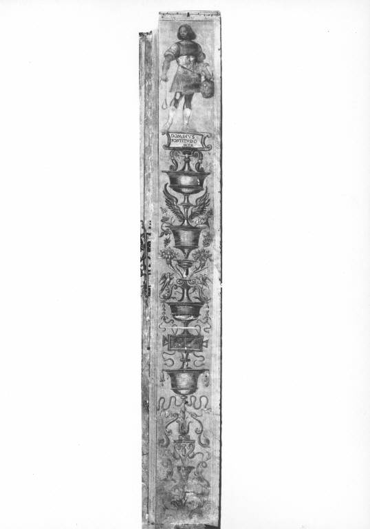 MOTIVI DECORATIVI A GROTTESCHE CON DAVIDE (dipinto murale) (inizio sec. XVI)