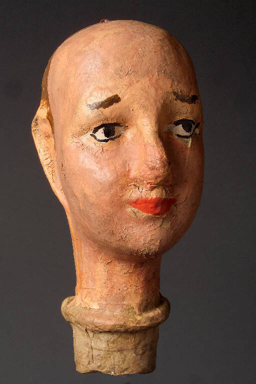 Figura femminile (testa di burattino) (fine sec. XIX)