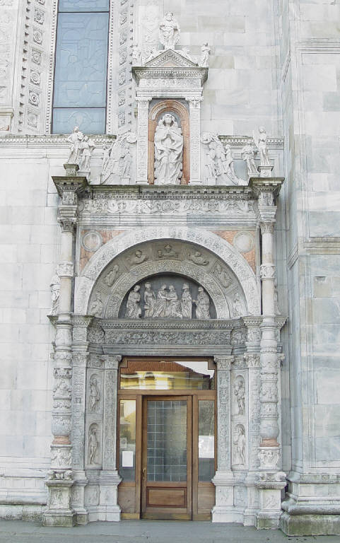 Visitazione (portale) di Rodari, Jacopo; Rodari, Tommaso; Rodari, Tommaso (||||inizio|| sec. XV||sec. XV||sec. XVI||sec. XIX)