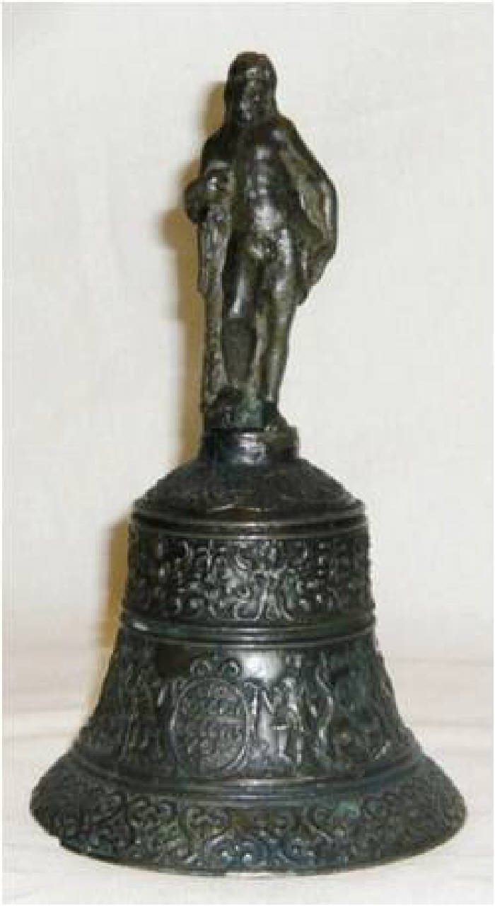 Manico con figura di Ercole; decorazioni del corpo a putti e ghirlande (campanello) - bottega veneta (sec. XVI)
