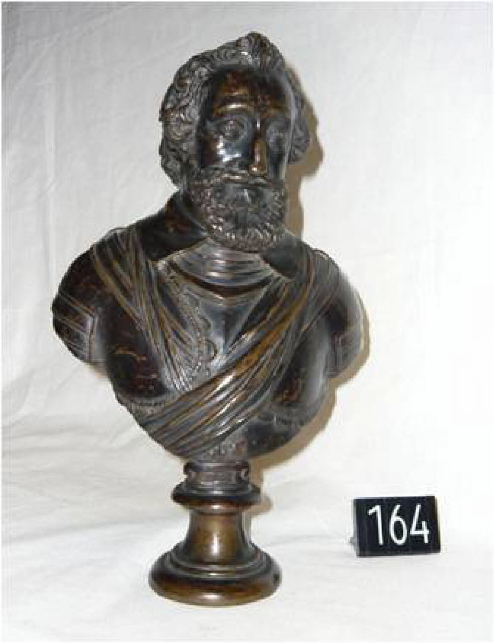 Enrico IV (busto)