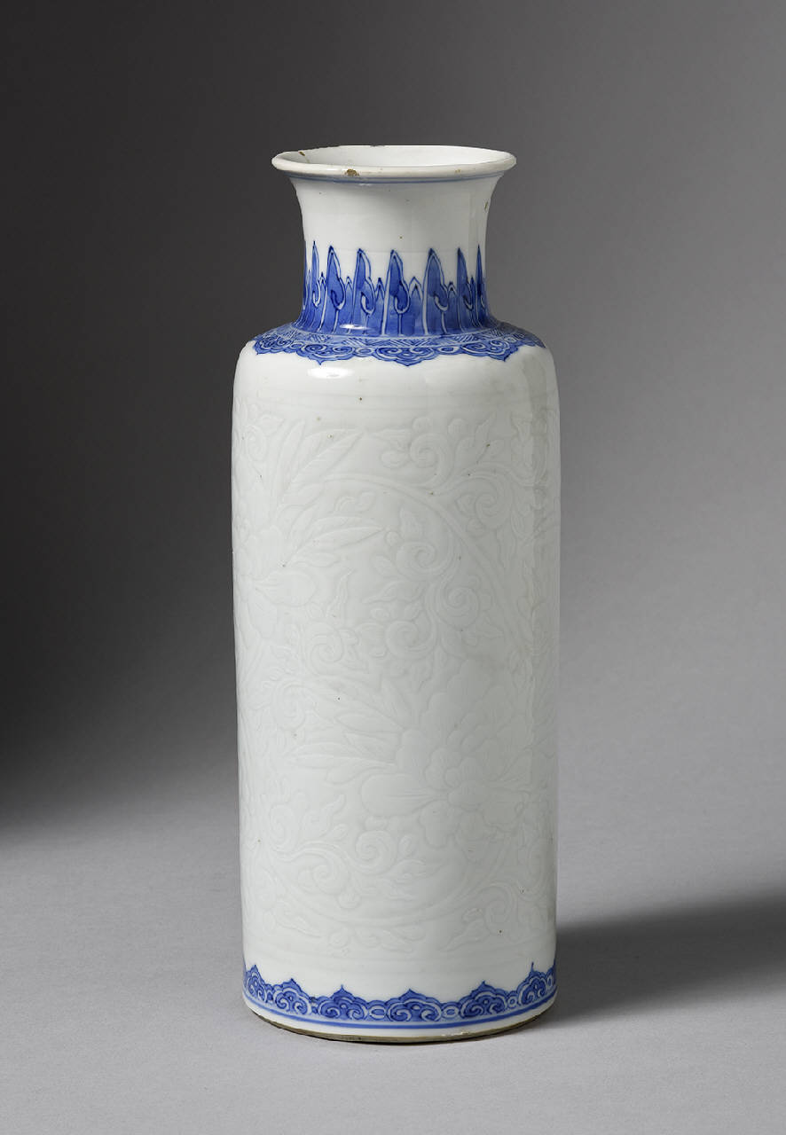 vaso - produzione cinese (secc. XVII/ XVIII)