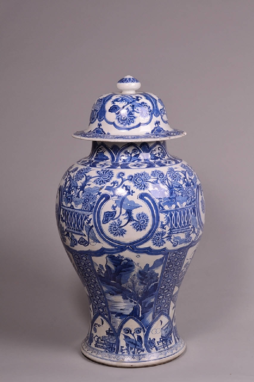 vaso da pompa - produzione cinese (sec. XVII)