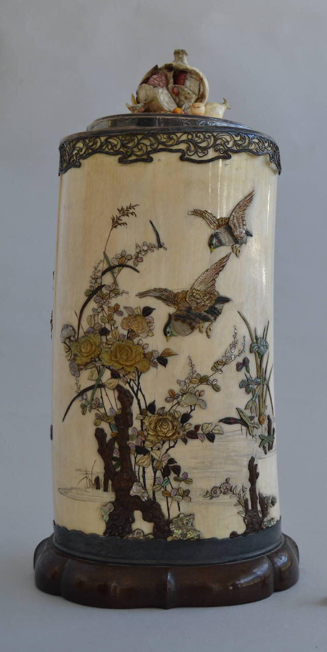 fiori e uccelli (vaso) - manifattura giapponese (fine/inizio secc. XIX/ XX)