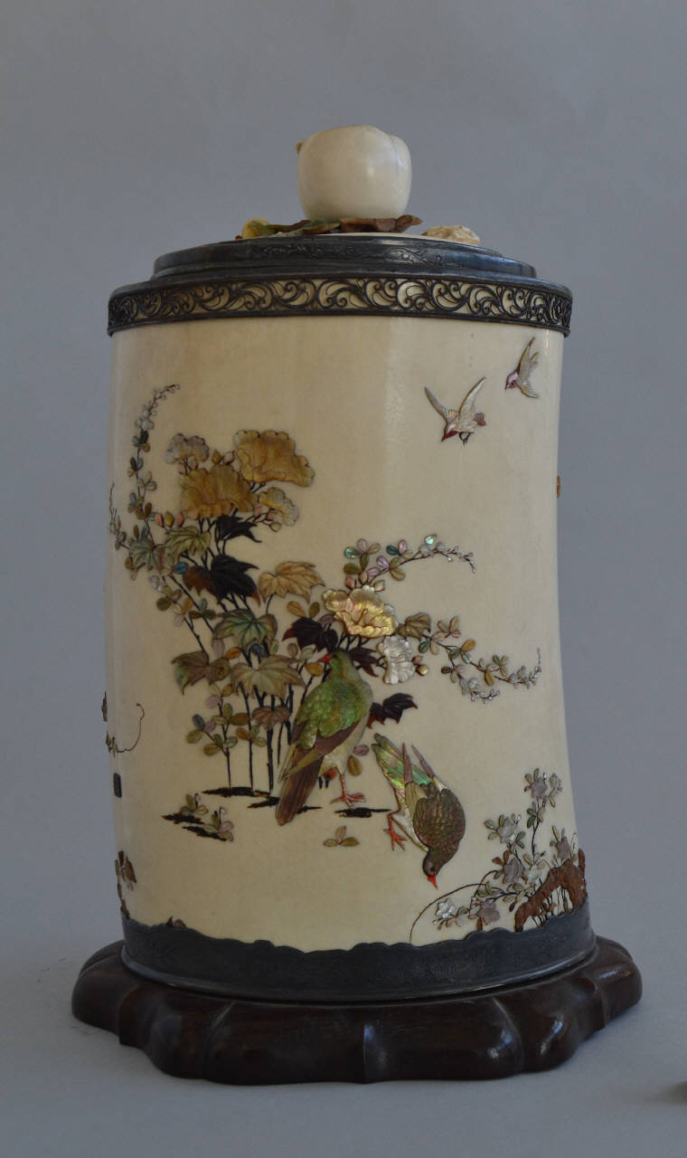 vaso - manifattura giapponese (fine/inizio secc. XIX/ XX)