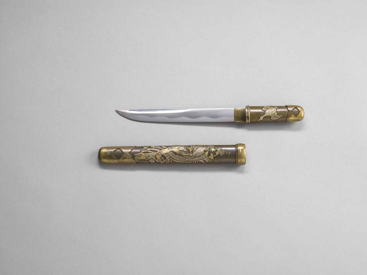 paulonia e uccelli (pugnale) - manifattura giapponese (sec. XIX)