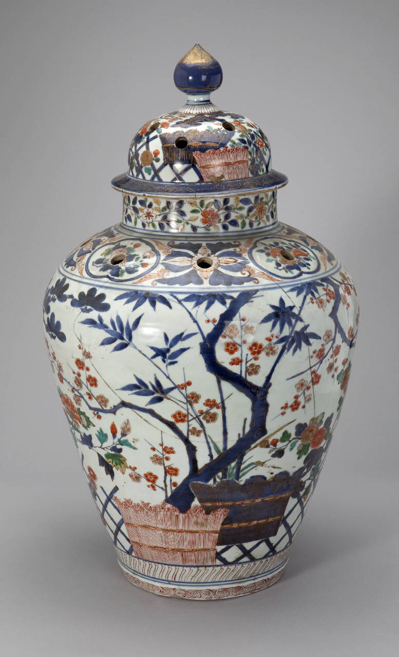 motivi decorativi vegetali (vaso) - manifattura giapponese (secc. XVII/ XVIII)