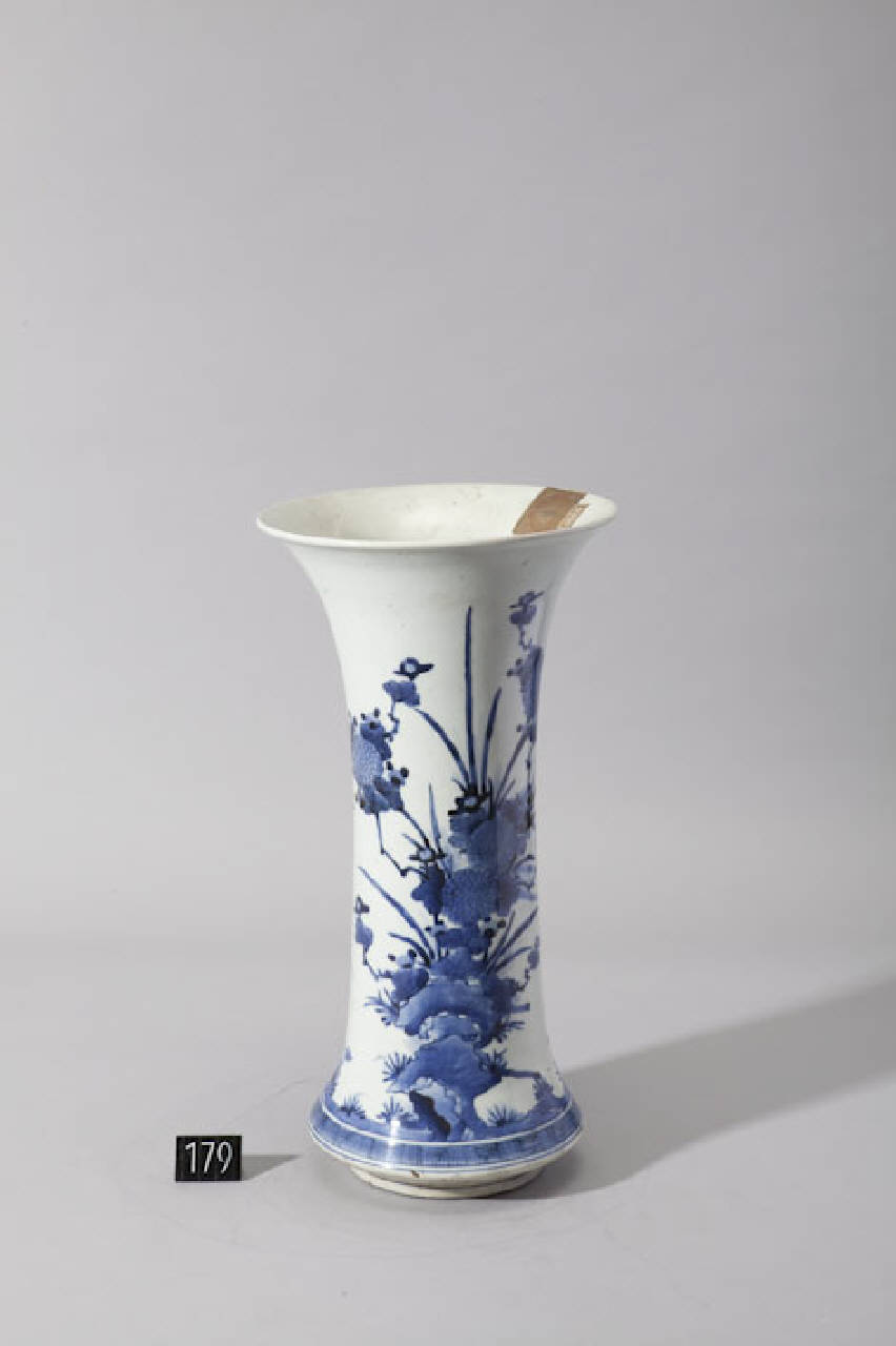 motivi decorativi floreali (vaso) - manifattura giapponese (sec. XVII)