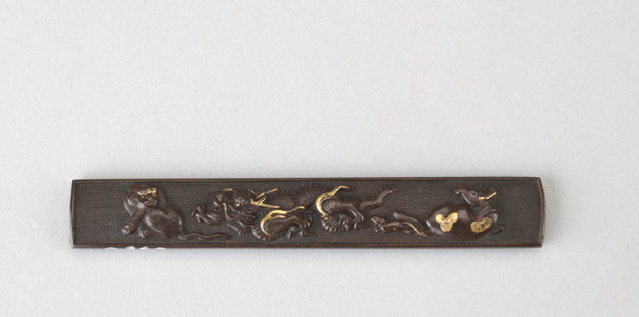 tigre, drago, cavallo e topo (impugnatura di arma bianca) - manifattura giapponese (secc. XVIII/ XIX)