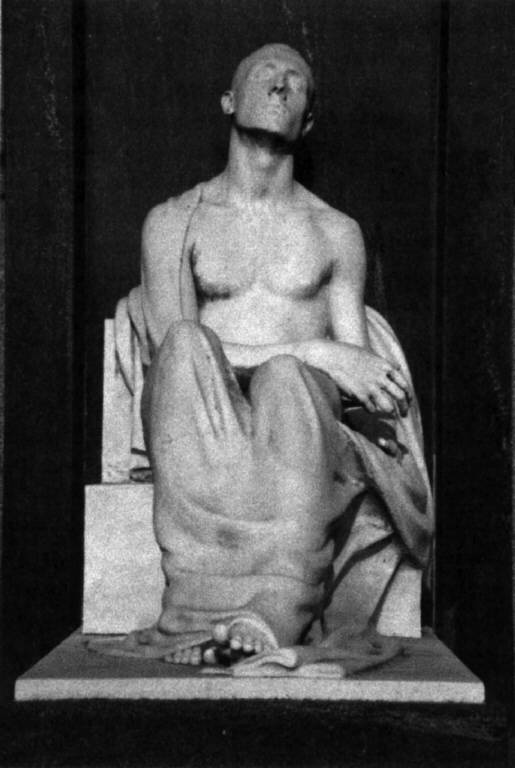 Resurrezione, Figura maschile seduta (monumento funebre) di Minerbi, Arrigo (primo quarto sec. XX)