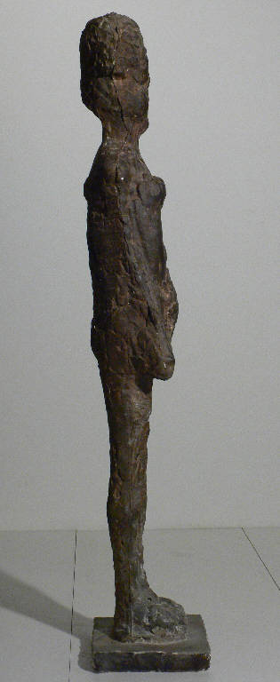 Bamboccio, FIGURA FEMMINILE (scultura) di Benevelli Giacomo (sec. XX)