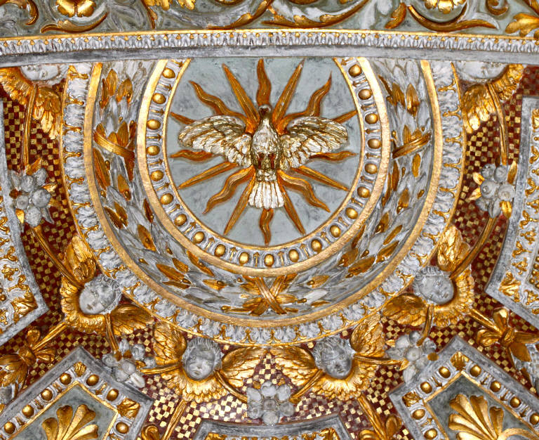 Colomba dello Spirito Santo e cherubini (decorazione plastica) di Colomba, Andrea (sec. XVI)