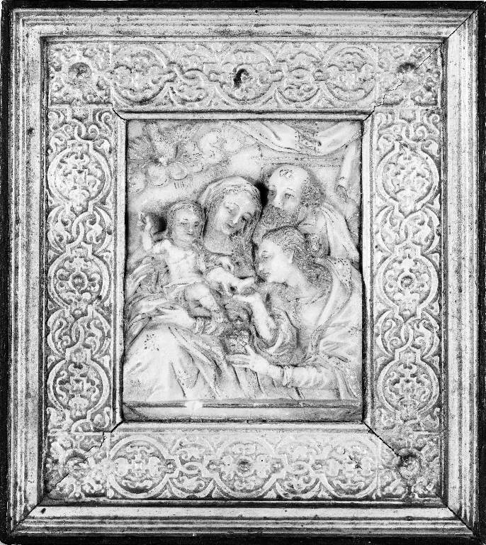 Sacra Famiglia con Santa Maria Maddalena (rilievo) - bottega di Malines (fine/inizio secc. XVI/ XVII)