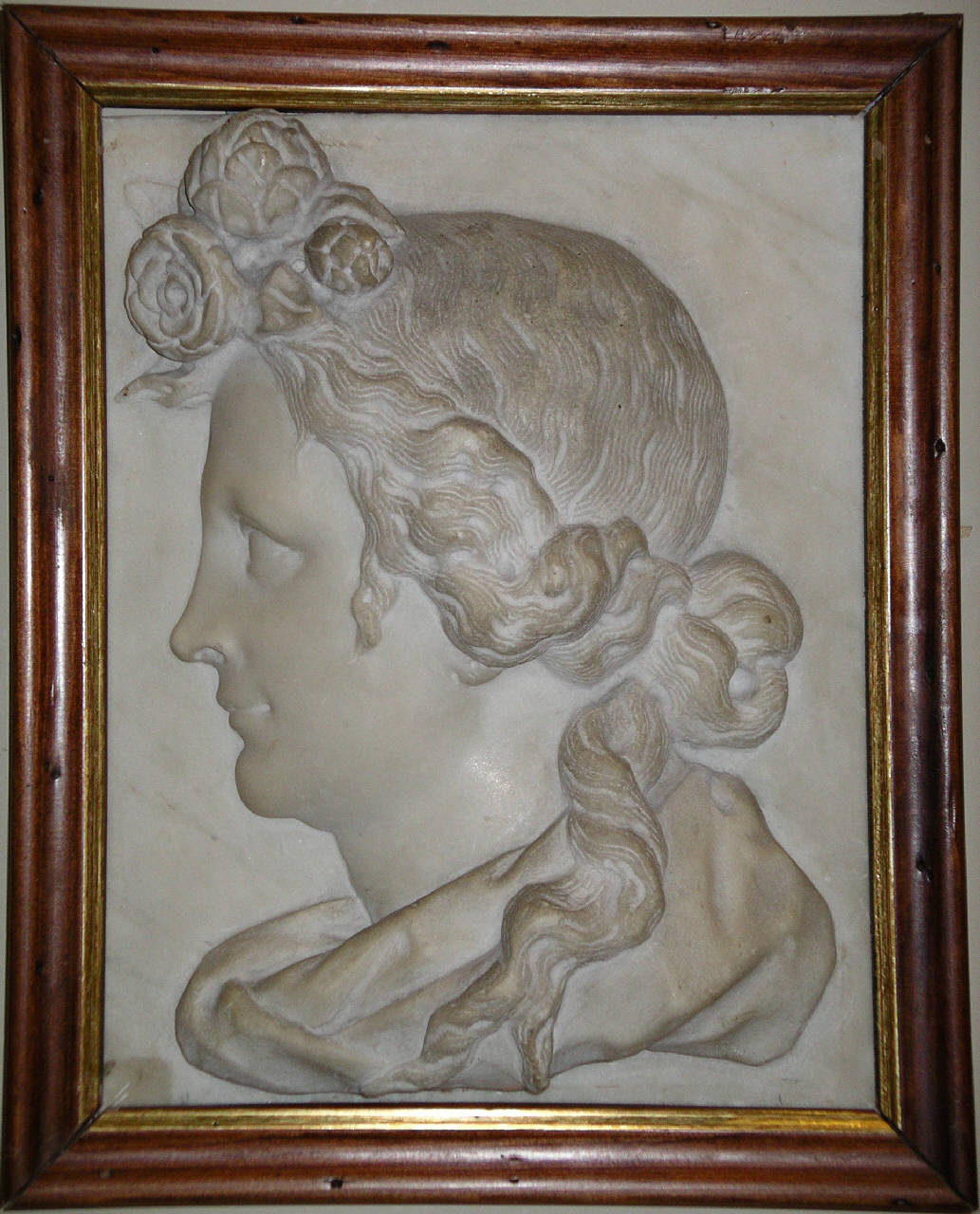 testa di giovane donna di profilo (rilievo) di Le Court, Giusto (sec. XVII)