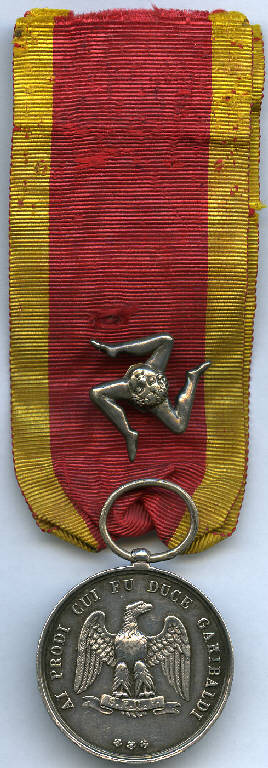 Medaglia dei Mille (Medagliere di Giuseppe Tironi), aquila; corona vegetale (decorazione militare) - produzione (sec. XIX)