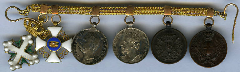 Braccialetto con sei medaglie mignon (Medagliere di Francesco Cucchi), Braccialetto con sei medaglie mignon (braccialetto) - produzione (secc. XIX/ XX)