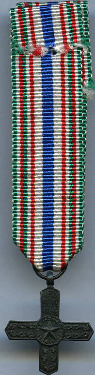 Croce di cavaliere dell'Ordine di Vittorio Veneto, mignon, stella a cinque punte; elmetto (decorazione militare) - produzione (sec. XIX)