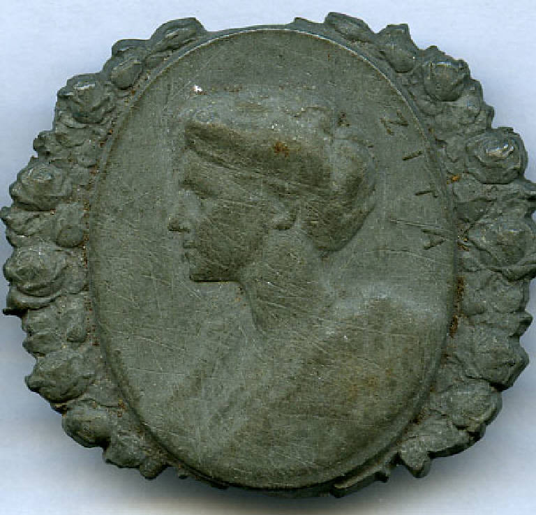 Distintivo commemorativo dell'esercito austro-ungarico, Zita di Borbone-Parma, imperatrice d'Austria (distintivo) - produzione (sec. XX)
