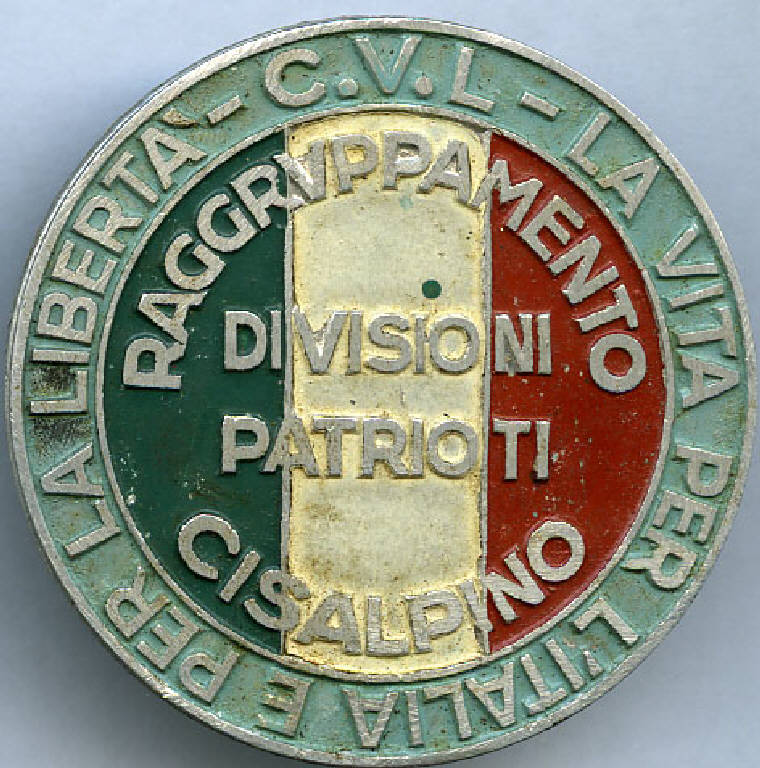 Distintivo ufficiale Corpo Volontari della Libertà raggruppamento cisalpino, Corpo Volontari della Libertà (distintivo) - produzione (sec. XX)
