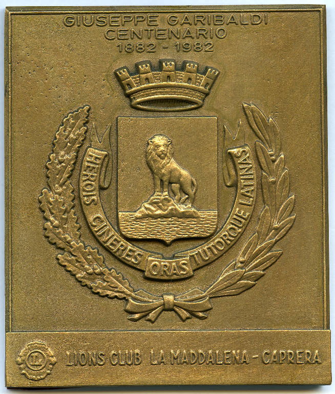 Medaglia commemorativa del Centenario della morte di Giuseppe Garibaldi, Stemma Lions Club (placca) di ; Varisco, Erminio (sec. XX)