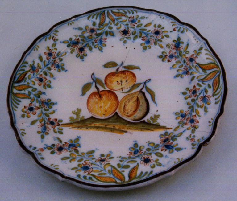 Motivi decorativi vegetali (piatto ovale) - produzione pavese (sec. XVIII)