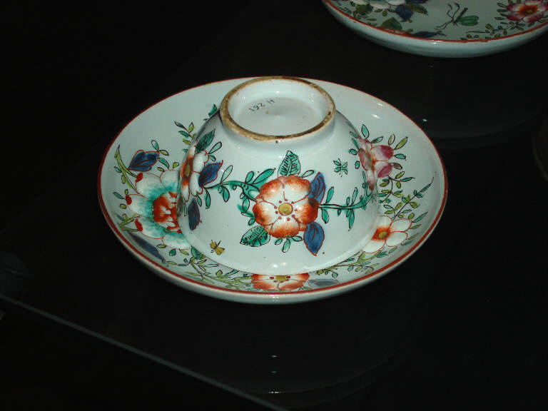Motivi decorativi floreali (tazza) di Rubati Pasquale - ambito milanese (sec. XVIII)