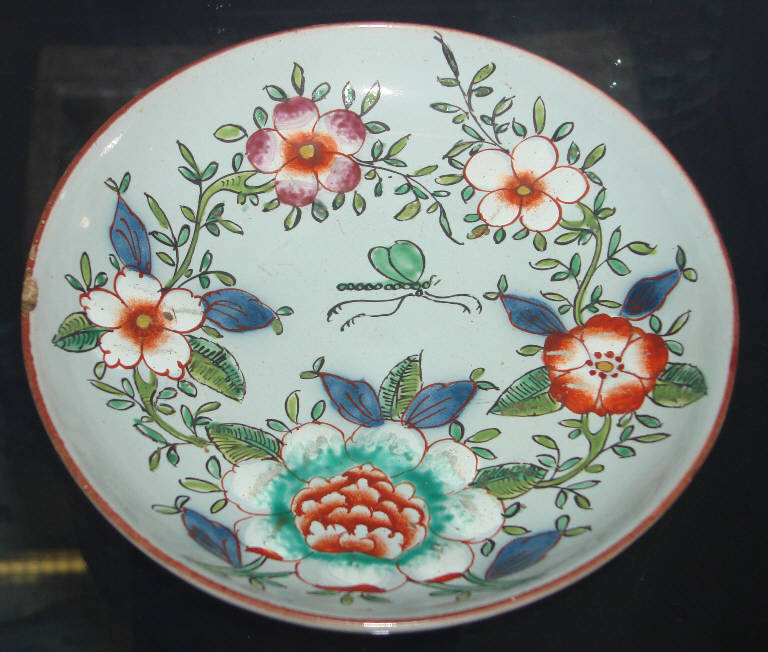 Motivi decorativi floreali (piattino da caffè) di Rubati Pasquale - ambito milanese (sec. XVIII)
