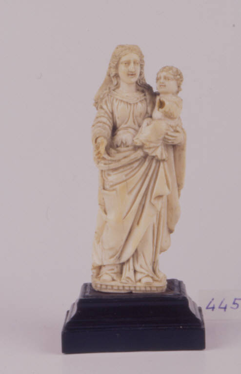 Madonna con Bambino (statuetta) (sec. XVI)