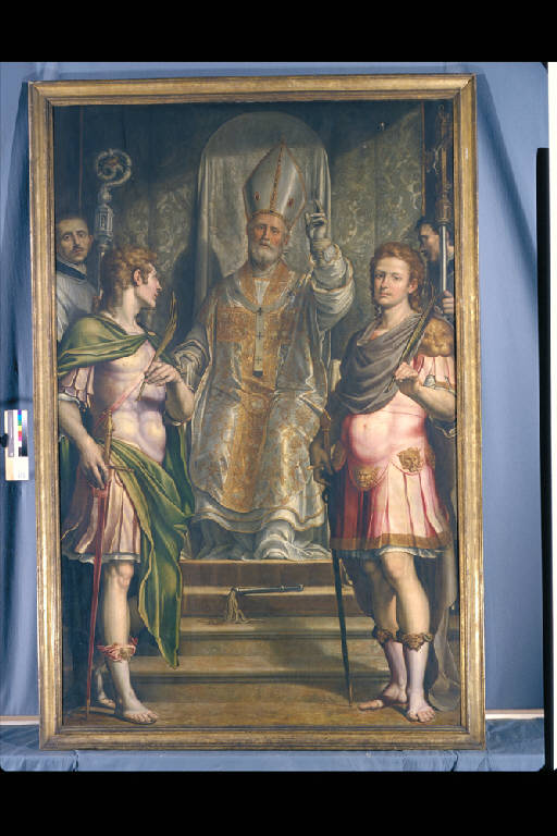 S. AMBROGIO CON I SS. GERVASO E PORTASO (dipinto) di Peterzano Simone (sec. XVI)