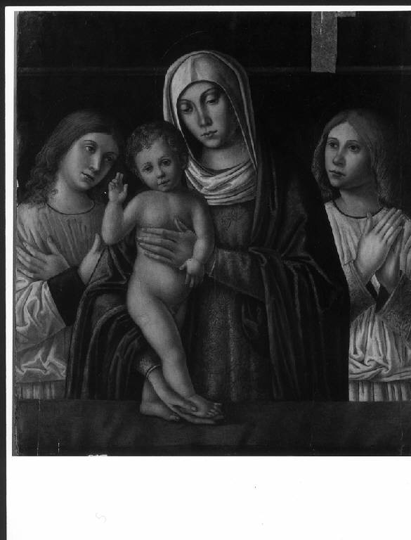 MADONNA CON IL BAMBINO E DUE ANGELI (dipinto) di Carpaccio Vittore (ambito) (primo quarto sec. XVI)