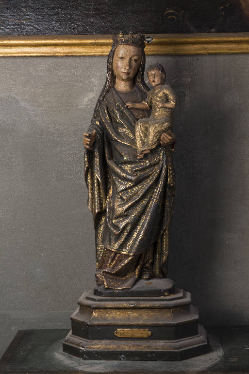 Madonna con Bambino (statua) - produzione Italia centro settentrionale (fine sec. XV)
