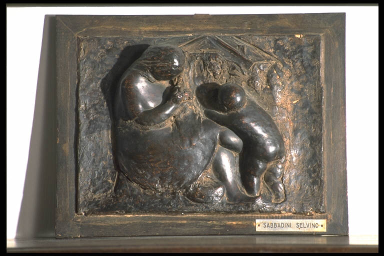 Maternità, FIGURA FEMMINILE SEDUTA (scultura) di Sabbadini, Selvino (sec. XX)