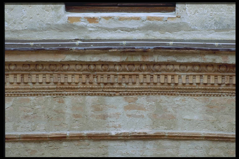 MOTIVI DECORATIVI A DENTELLI (trabeazione) di Mantegna, Andrea (sec. XV)