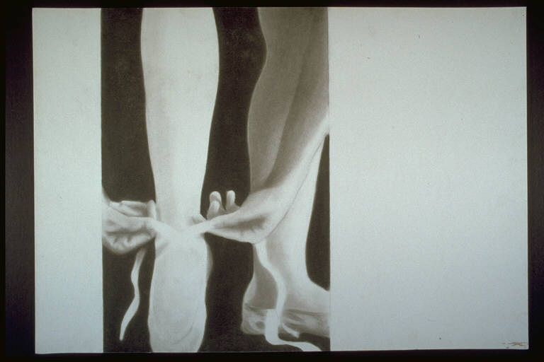 Il balletto, Gambe di una danzatrice, mentre le mani annodano i nastri delle scarpette (disegno) di Signori, Gianfranco (terzo quarto sec. XX)