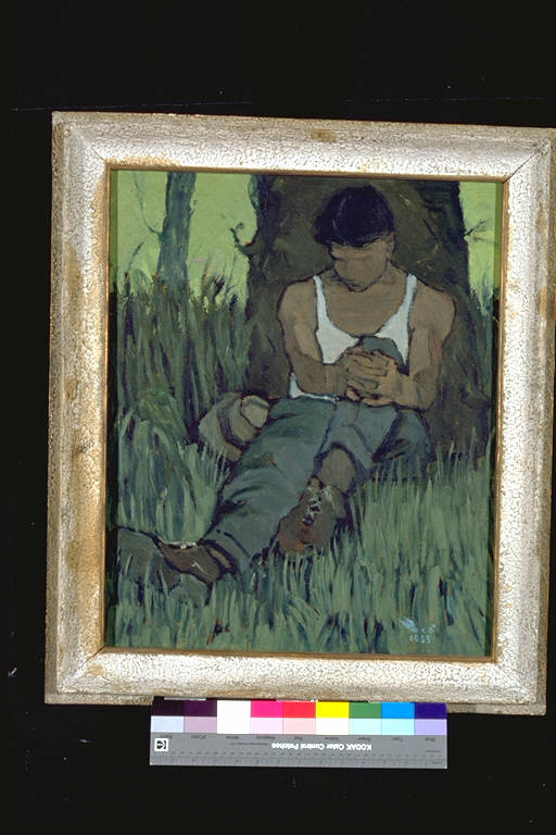 Contadino che riposa, Figura maschile seduta tra l'erba, appoggiata ad un tronco (dipinto) di Alicò, Giovanni (terzo quarto sec. XX)