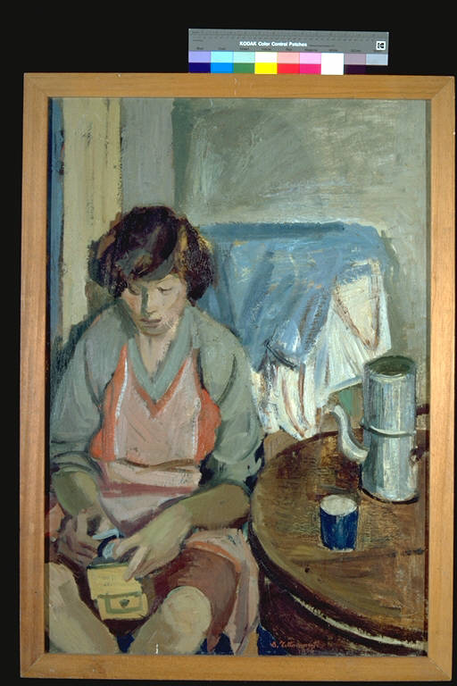 Donna che macina il caffè, Figura femminile in un interno di cucina con in mano un macinacaffè (dipinto) di Tettamanti, Ampelio (terzo quarto sec. XX)