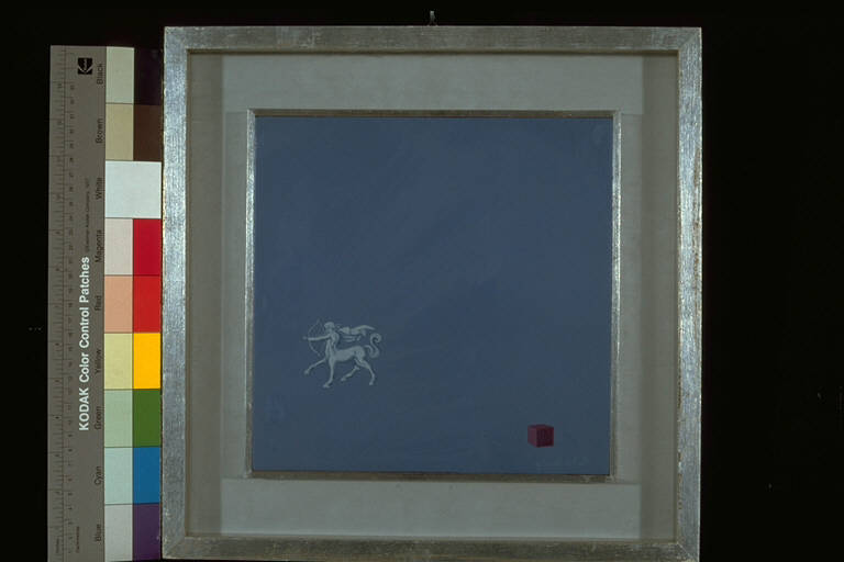 Centauro, Centauro con arco e freccia sospeso in una campitura azzurra In basso a destra un cubo viola (dipinto) di Calzetti, Gabriele (ultimo quarto sec. XX)
