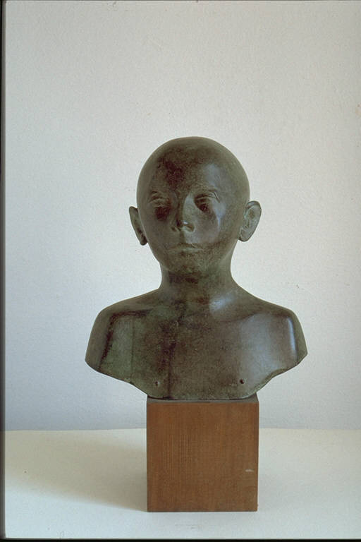 Contadinello della Valle Imagna, Busto di fanciullo calvo (scultura) di Ciminaghi, Virginio (secondo quarto sec. XX)