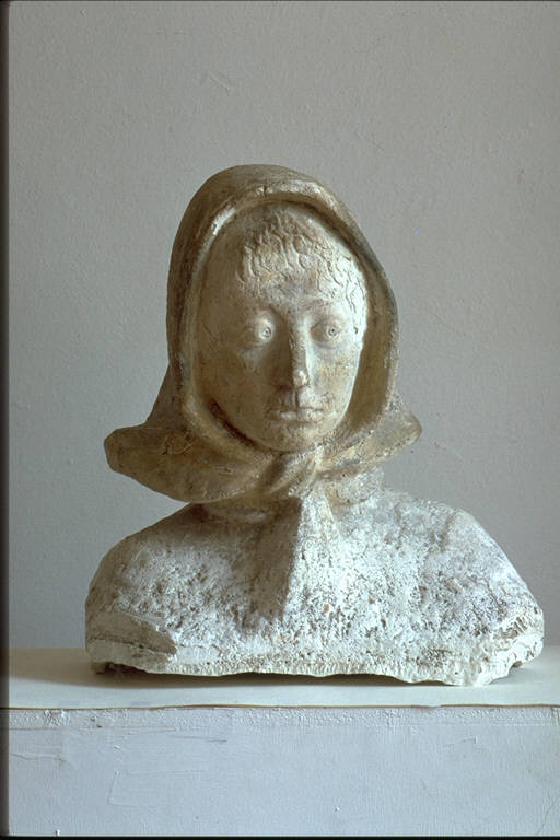 Contadinella, Busto femminile velato (scultura) di Trevi, Claudio (terzo quarto sec. XX)