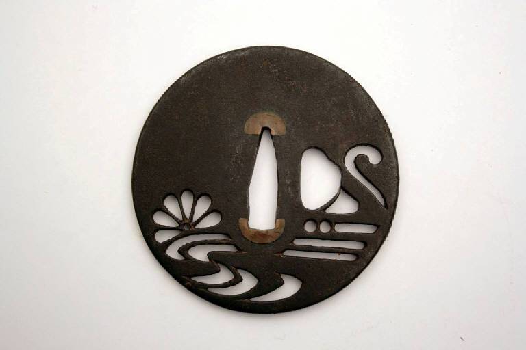 paesaggio (elsa di spada) - manifattura giapponese (secc. XVII/ XIX)