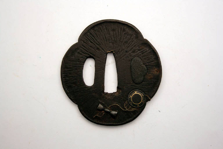 tamburello (elsa di spada) - manifattura giapponese (secc. XVII/ XIX)