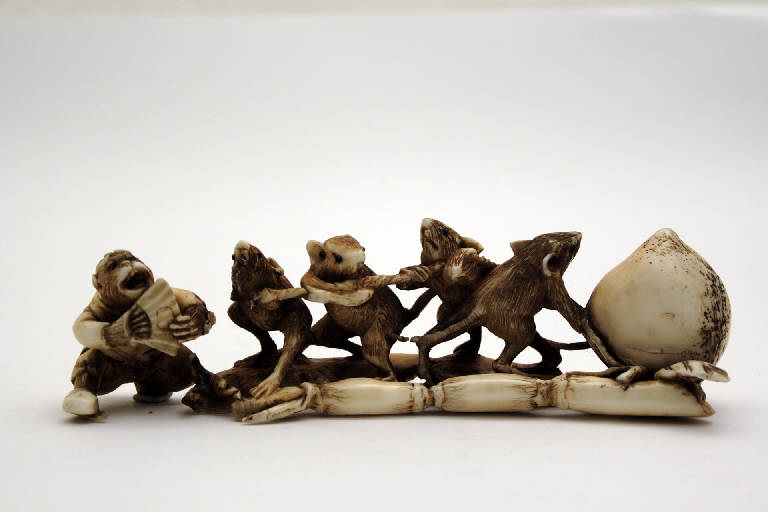 topi e scimmia (scultura) - manifattura giapponese (sec. XIX)