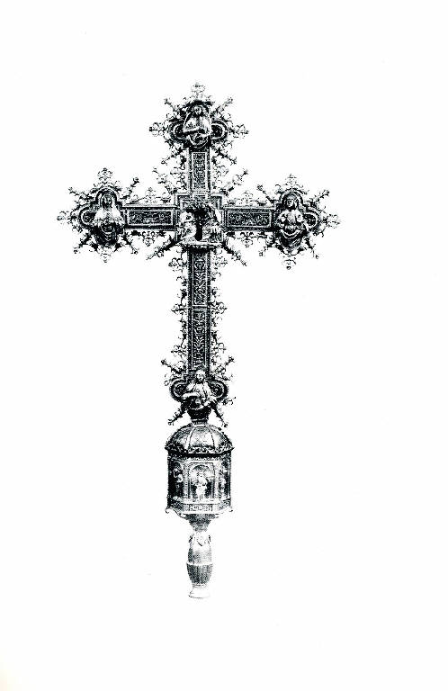 Tetramorfo con pellicano, Cristo crocifisso con la Vergine, san Giovanni evangelista, Maria Maddalena e l'angelo (croce processionale) - bottega milanese (inizio sec. XVI)