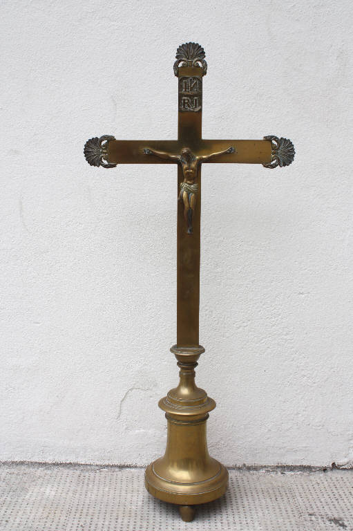 Cristo (croce d'altare) - bottega lombarda (prima metà sec. XX)