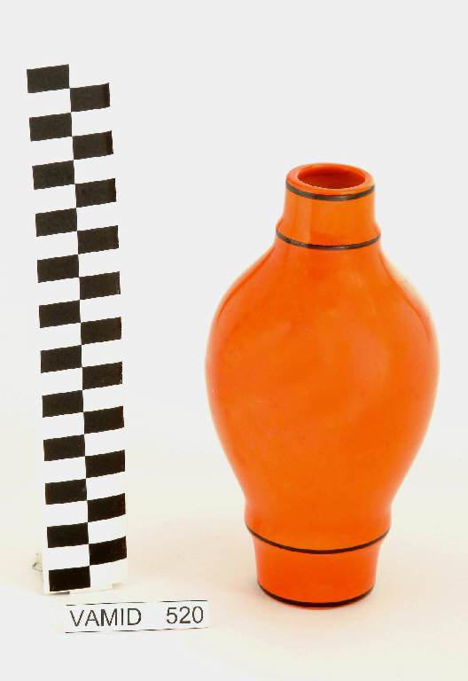 vaso di Rattaggi Sergio; Scuola Professionale per Ceramisti (sec. XX)