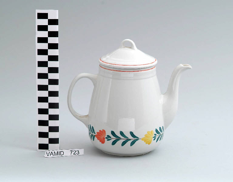 Motivi decorativi vegetali stilizzati (caffettiera) di Società Ceramica Richard Ginori; Campi Antonia (sec. XX)