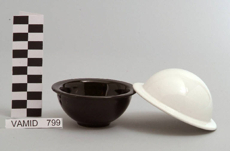 zuccheriera di Ceramiche Pareschi; Reggiori Albino (sec. XX)