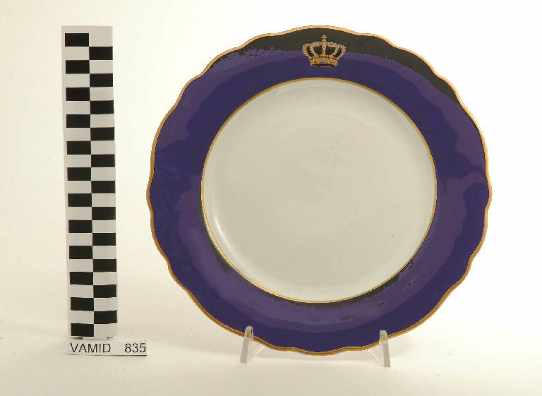 piatto piano di Società Ceramica Italiana Laveno (sec. XX)