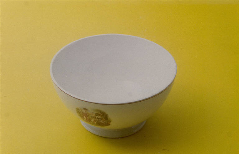 Ninfe e amorino (ciotola) di Società Ceramica Revelli (primo quarto sec. XX)