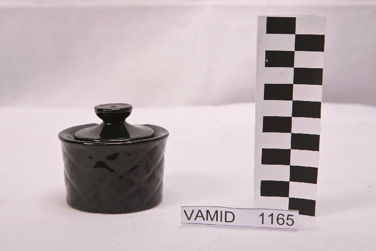 vasetto di Società Ceramica Italiana Laveno (metà sec. XX)